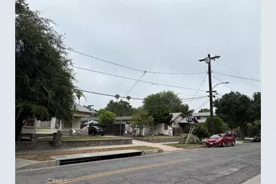 401 N Chester Avenue, Pasadena, CA 91106 - Photo 1