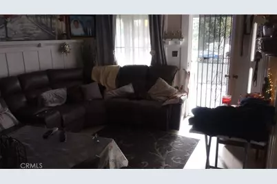 125 W 46th Street, Los Angeles, CA 90037 - Photo 46