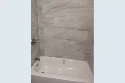 125 W 46th Street, Los Angeles, CA 90037 - Photo 30