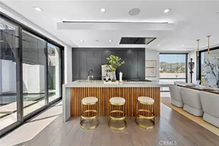 2033 Glencoe, Los Angeles, CA 90068 - Photo 18