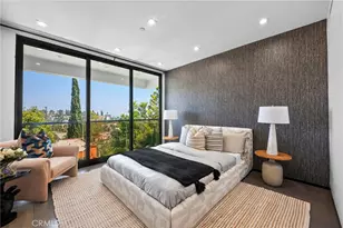 2033 Glencoe, Los Angeles, CA 90068 - Photo 16