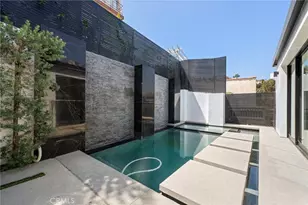2033 Glencoe, Los Angeles, CA 90068 - Photo 32