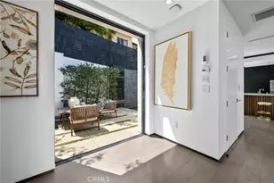 2033 Glencoe, Los Angeles, CA 90068 - Photo 26