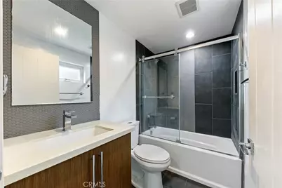 961 N St Andrews, Los Angeles, CA 90038 - Photo 10
