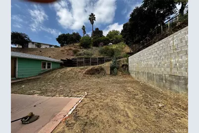 2441 Sleepy Hollow Dr, Glendale, CA 91206 - Photo 4