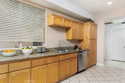 2716 Honolulu, Montrose, CA 91020 - Photo 14