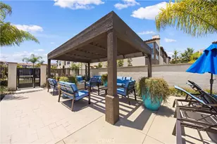 10301 Triple Crown Ln, Cypress, CA 90720 - Photo 38