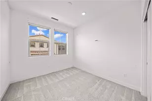 10301 Triple Crown Ln, Cypress, CA 90720 - Photo 20