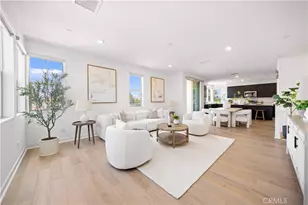 10301 Triple Crown Ln, Cypress, CA 90720 - Photo 6