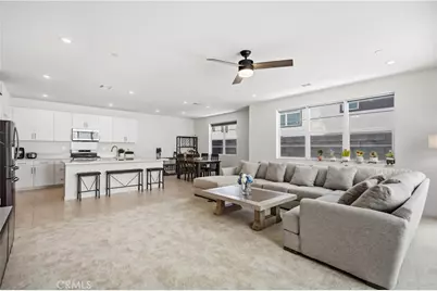 15964 Caterpillar, Fontana, CA 92336 - Photo 28