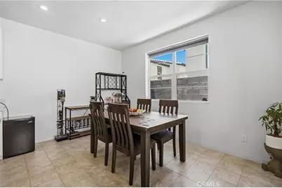 15964 Caterpillar, Fontana, CA 92336 - Photo 24