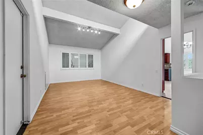 3334 Oak Glen, Los Angeles, CA 90068 - Photo 10