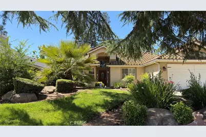 1145 E Woodhaven Lane, Fresno, CA 93720 - Photo 1
