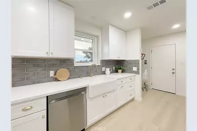 877 W Edna, Covina, CA 91722 - Photo 14