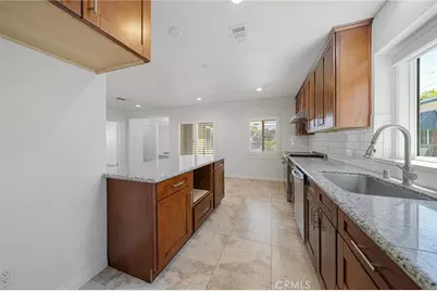 305 E Hellman, Alhambra, CA 91801 - Photo 14