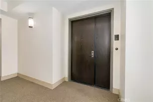 920 Granite Dr, Pasadena, CA 91101 - Photo 2