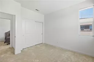 15964 Caterpillar, Fontana, CA 92336 - Photo 28