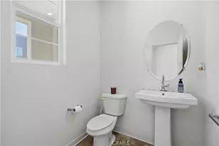 15964 Caterpillar, Fontana, CA 92336 - Photo 12