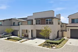 15964 Caterpillar, Fontana, CA 92336 - Photo 2