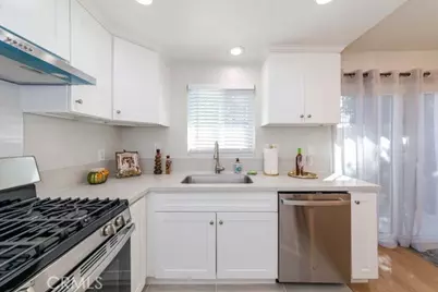 918 Huntington Drive #O, Duarte, CA 91010 - Photo 8