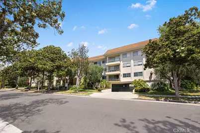 420 S Madison Avenue #301, Pasadena, CA 91101 - Photo 1