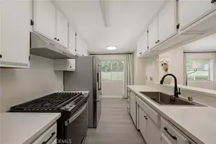 102 Harkness Ave, Pasadena, CA 91106 - Photo 16