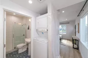7426 Leescott Ave, Lake Balboa, CA 91406 - Photo 14