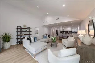 7426 Leescott Ave, Lake Balboa, CA 91406 - Photo 2