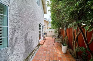 1960 E Villa, Pasadena, CA 91107 - Photo 38