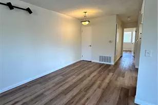 1123 W Sierra Madre Ave, Azusa, CA 91702 - Photo 4