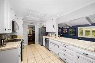 264 E Radcliffe Dr, Claremont, CA 91711 - Photo 20