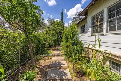 2895 Lorain Road, San Marino, CA 91108 - Photo 36