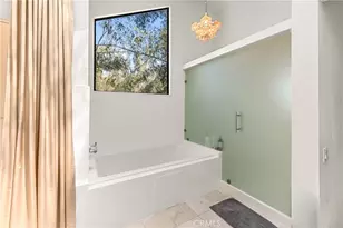 22605 Wood Shadow Ln, Lake Forest, CA 92630 - Photo 28