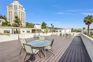 8400 De Longpre, West Hollywood, CA 90069 - Photo 14
