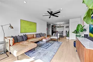 8400 De Longpre, West Hollywood, CA 90069 - Photo 4