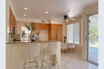 3010 Pembroke, Corona, CA 92879 - Photo 8
