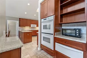 200 W Hermosa Dr, Fullerton, CA 92835 - Photo 22