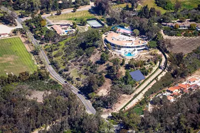 16715 Rambla De Las Flores, Rancho Santa Fe, CA 92067 - Photo 36