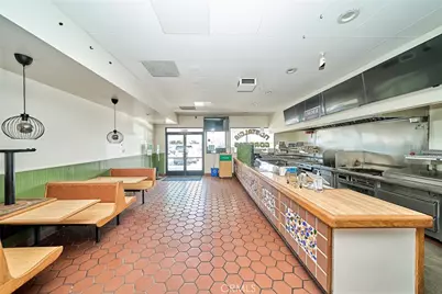 5845 Bellflower Boulevard #C, Lakewood, CA 90713 - Photo 10