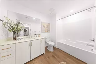 218 N El Molino Ave, Pasadena, CA 91101 - Photo 10