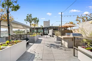 218 N El Molino Ave, Pasadena, CA 91101 - Photo 24
