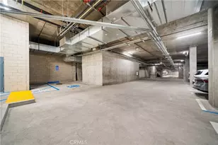 218 N El Molino Ave, Pasadena, CA 91101 - Photo 48