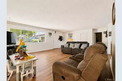 3502 Towne Center Dr., La Verne, CA 91750 - Photo 12