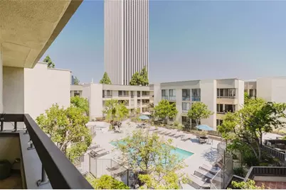 750 S Spaulding Avenue #332, Los Angeles, CA 90036 - Photo 28