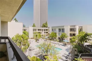 750 S Spaulding Ave, Los Angeles, CA 90036 - Photo 28