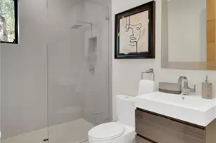 2341 Zorada Ct, Los Angeles, CA 90046 - Photo 64