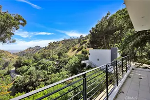 2341 Zorada Ct, Los Angeles, CA 90046 - Photo 56