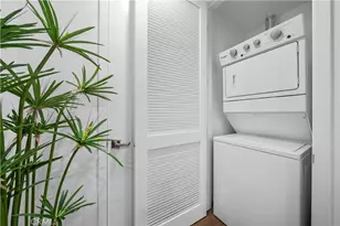 709 E Walnut Street, Pasadena, CA 91101 - Photo 12