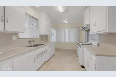 154 S Lima Street, Sierra Madre, CA 91024 - Photo 10