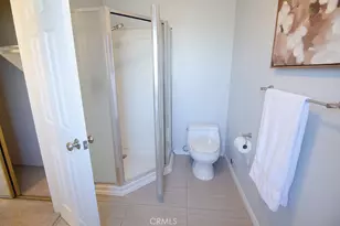 469 S Catalina Ave, Pasadena, CA 91106 - Photo 22